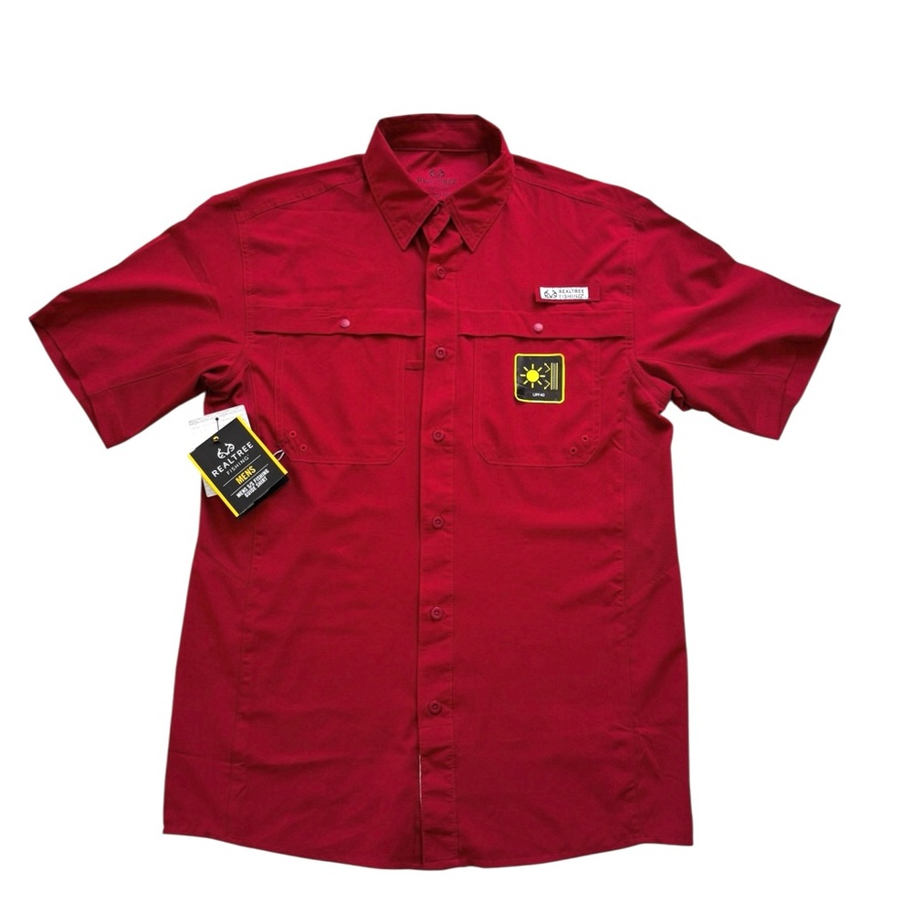 Realtree Performance Fishing Shirt Men’s  Small Red Short Sleeve Button Up NWT